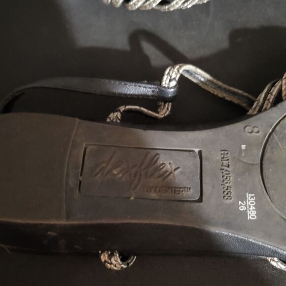 Dexflex by Dexter Silver & Black Sandals (8) - Picture 6 of 6